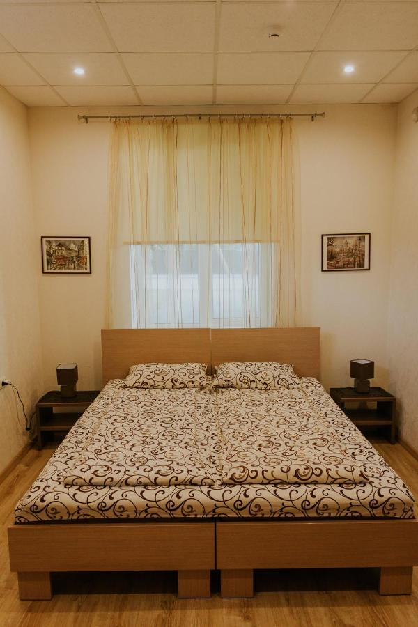 Guest House Baltika Ventspils Buitenkant foto