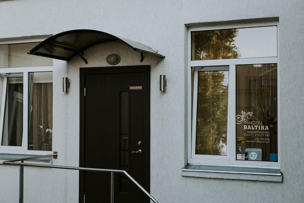 Guest House Baltika Ventspils Buitenkant foto